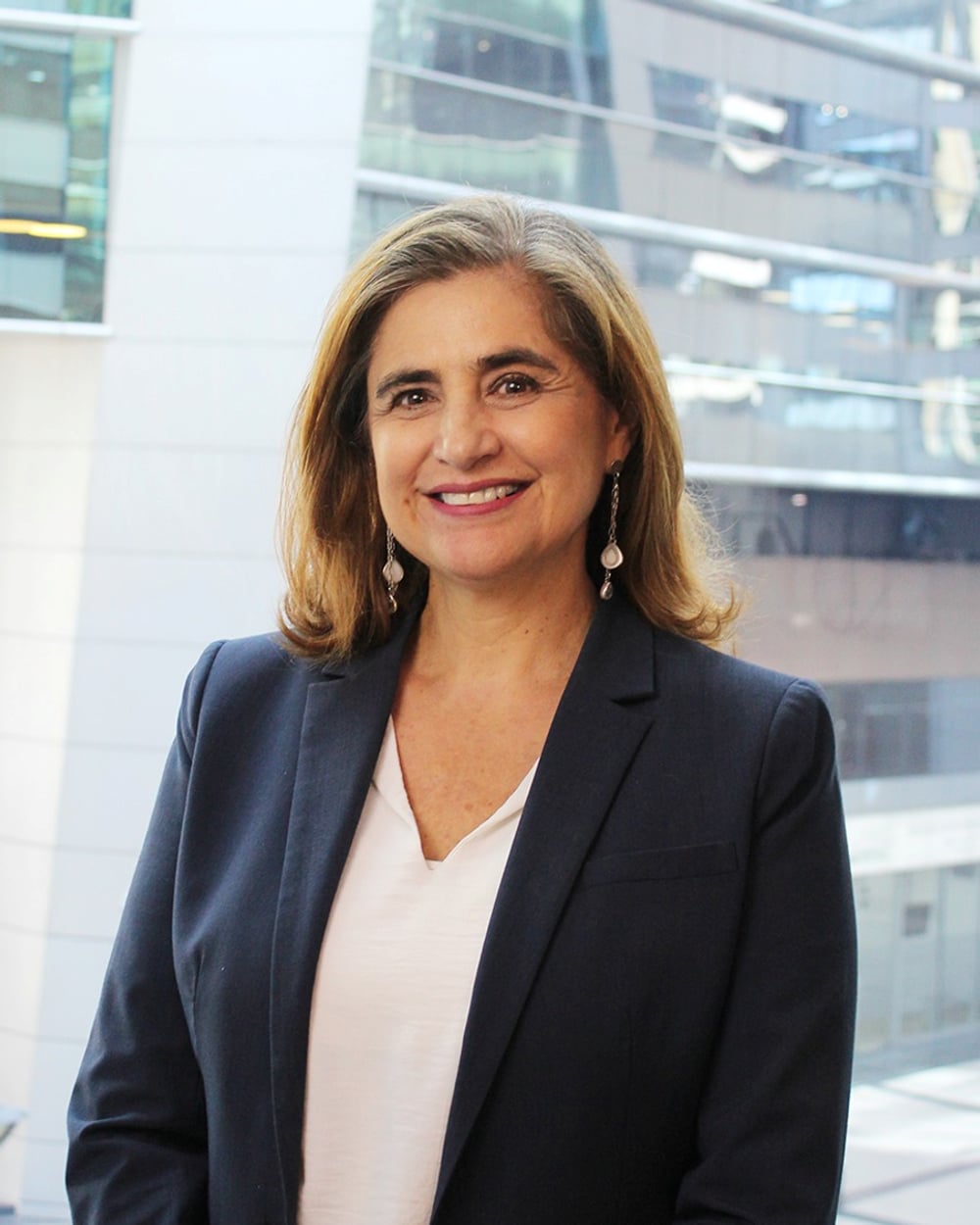 Fotografía de Tania Perich, Consultora Senior Asociada · Gestión de Empresas en RedwoodPier